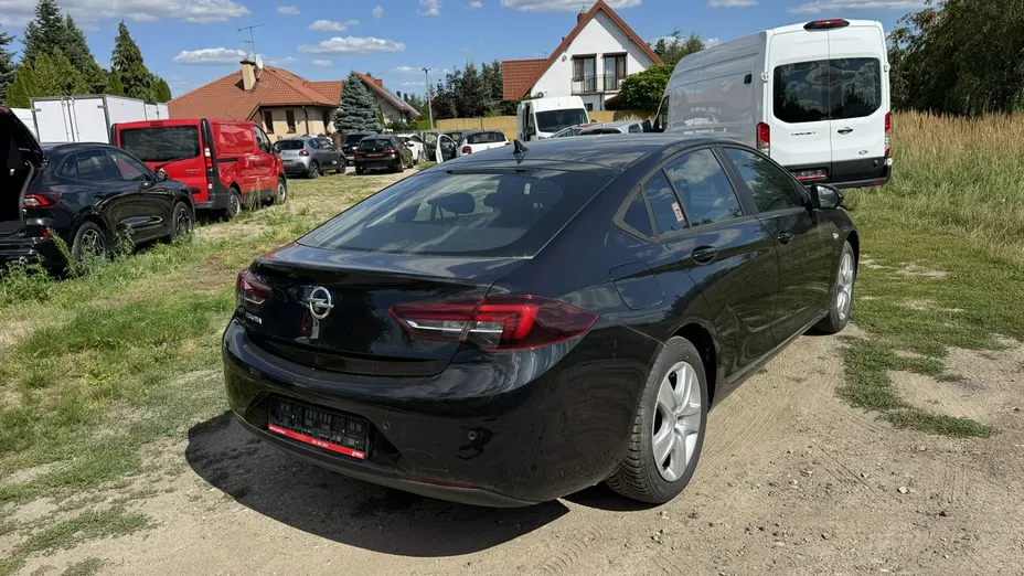 OPEL Insignia -