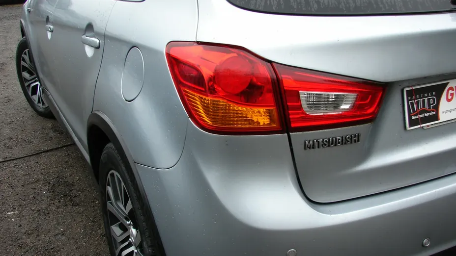 MITSUBISHI ASX -