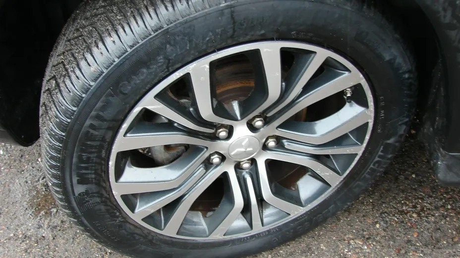 MITSUBISHI ASX -