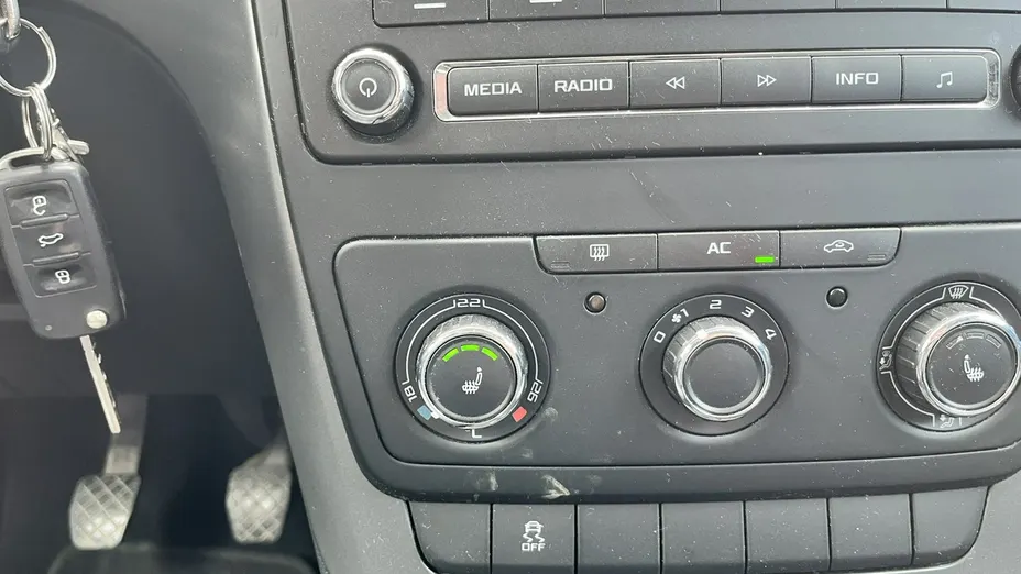 SKODA Yeti -