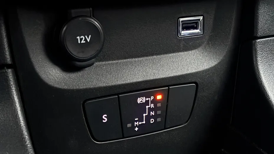 CITROEN C3 C3 1.2 PureTech Max EAT6