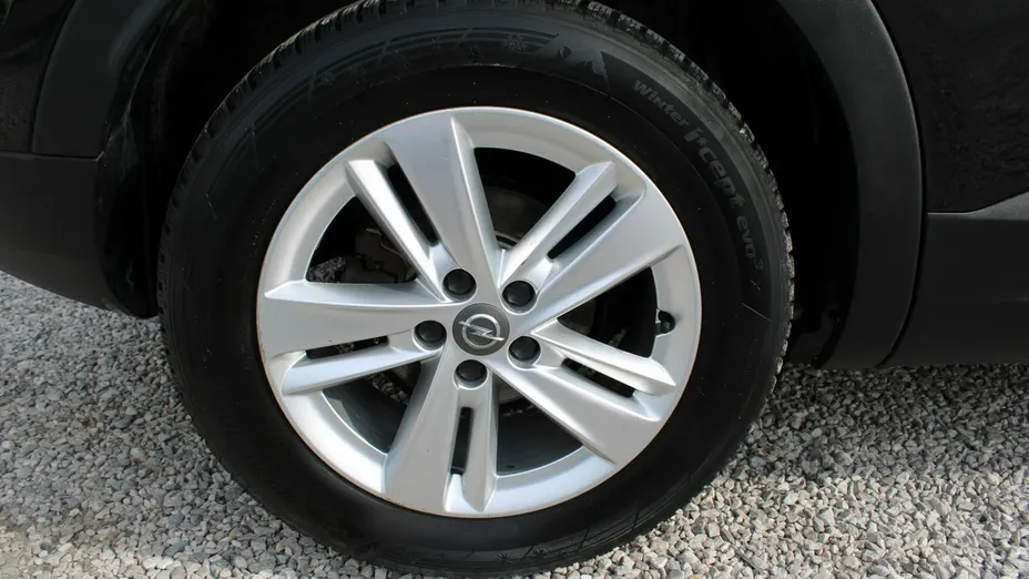 OPEL Grandland X -