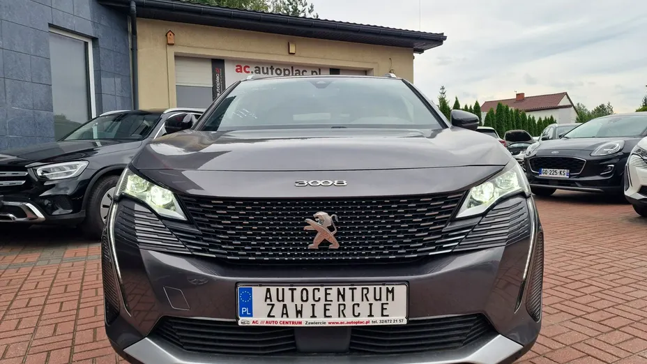 PEUGEOT 3008 -