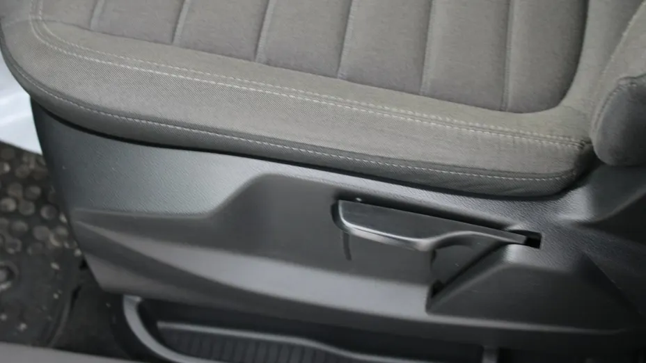 FORD Tourneo Connect -