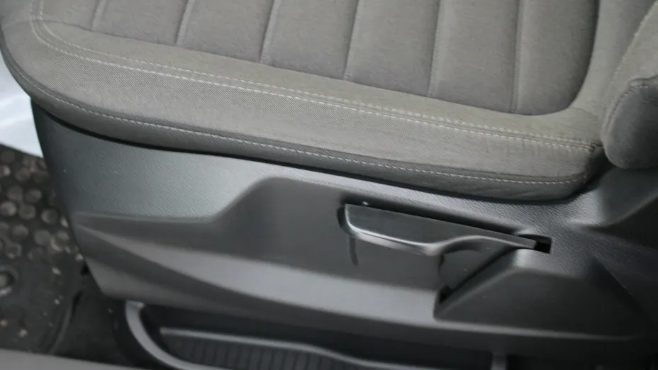 FORD Tourneo Connect -