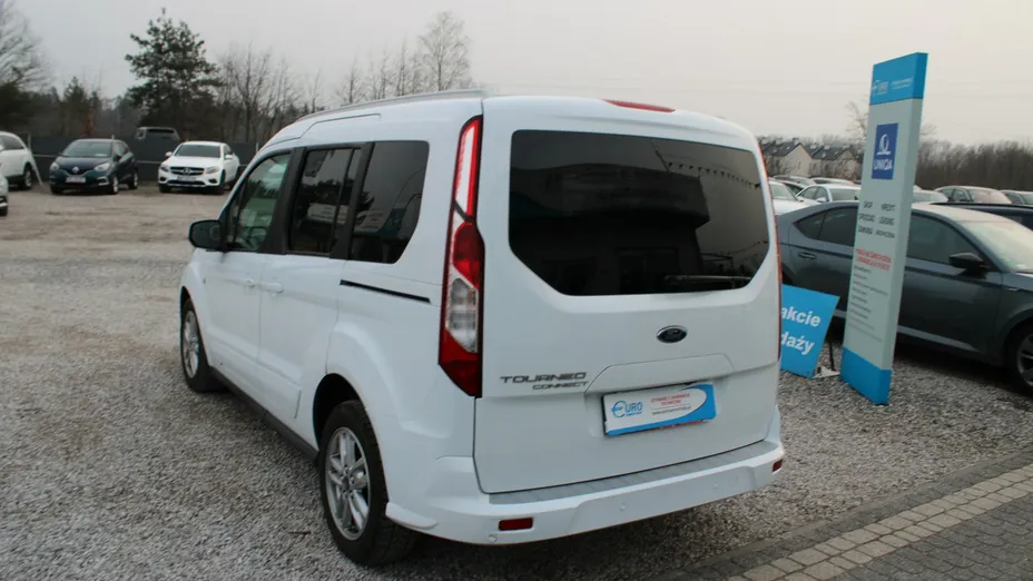 FORD Tourneo Connect -
