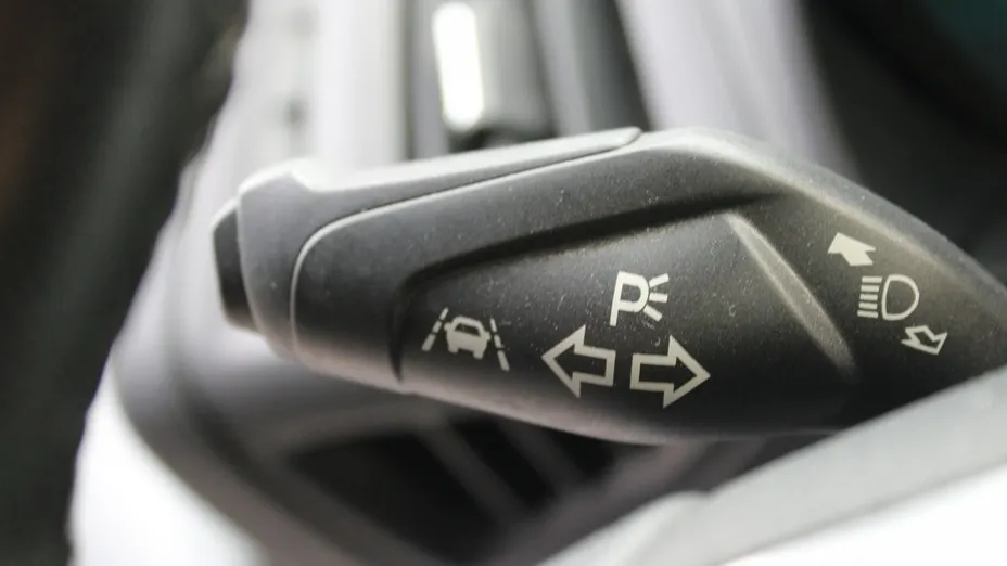 FORD Tourneo Connect -