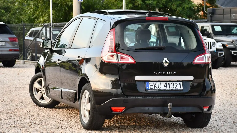 RENAULT Scenic -