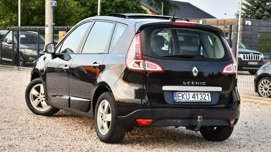 RENAULT Scenic -
