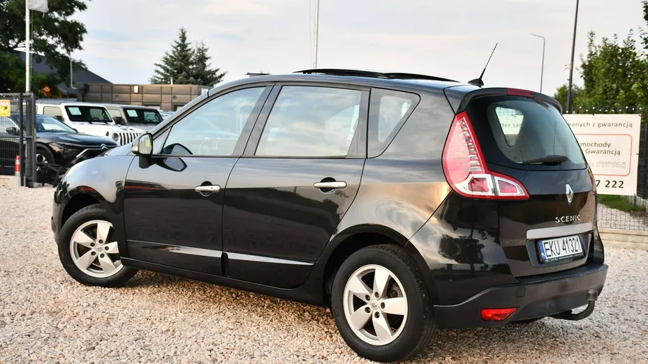 RENAULT Scenic -