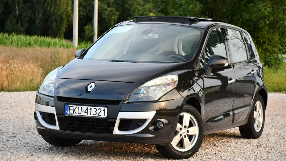 RENAULT Scenic -