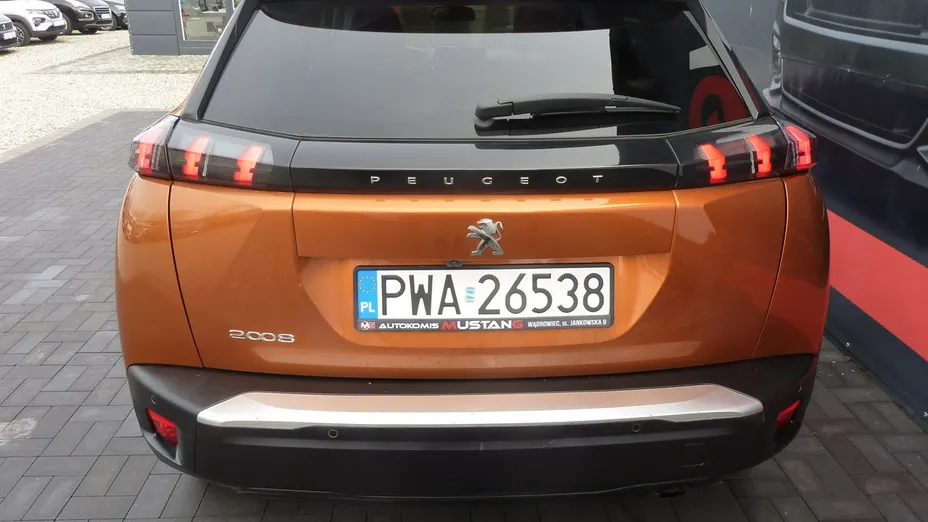 PEUGEOT 2008 -
