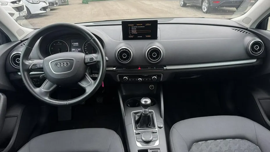 AUDI A3 -