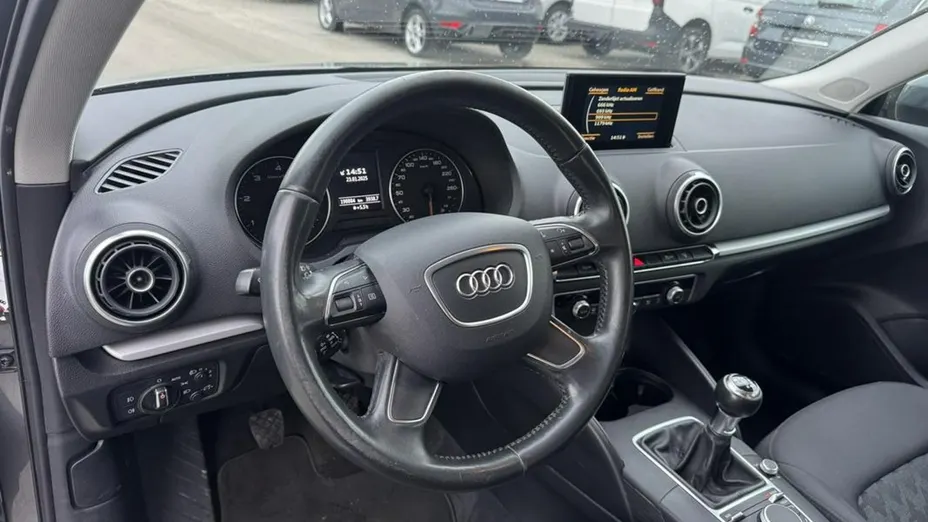 AUDI A3 -