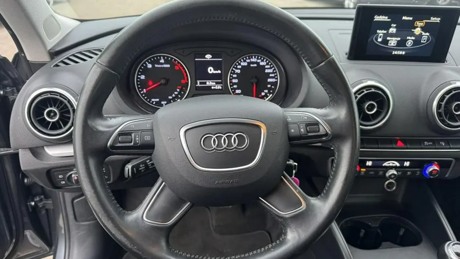 AUDI A3 -