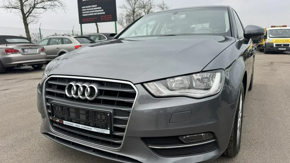 AUDI A3 -