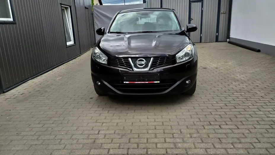 NISSAN Qashqai -