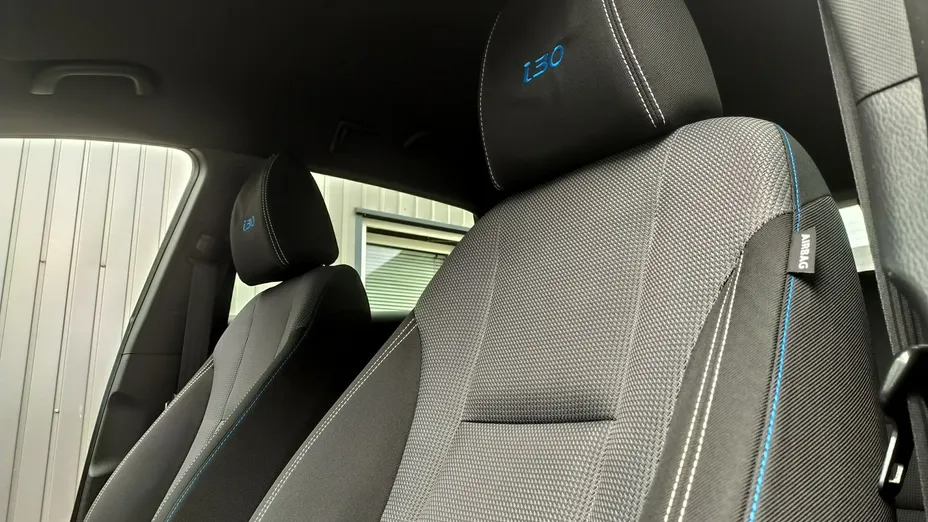 HYUNDAI i30 -