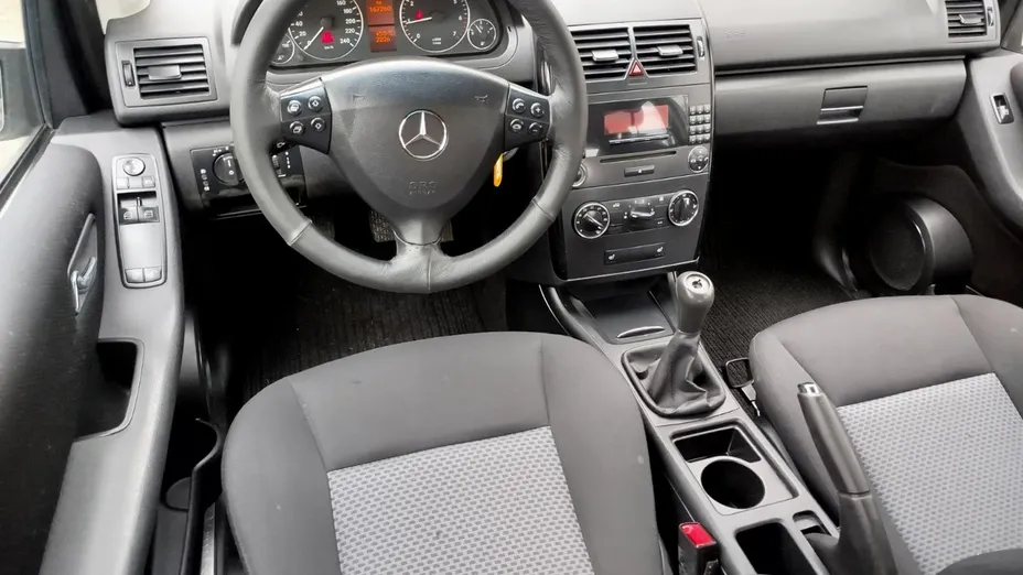 MERCEDES-BENZ A Klasa -