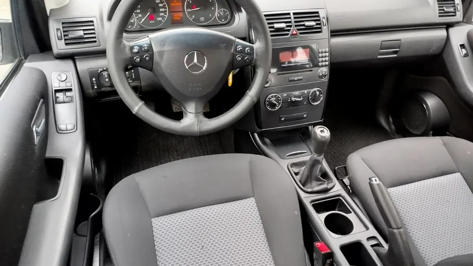 MERCEDES-BENZ A Klasa -