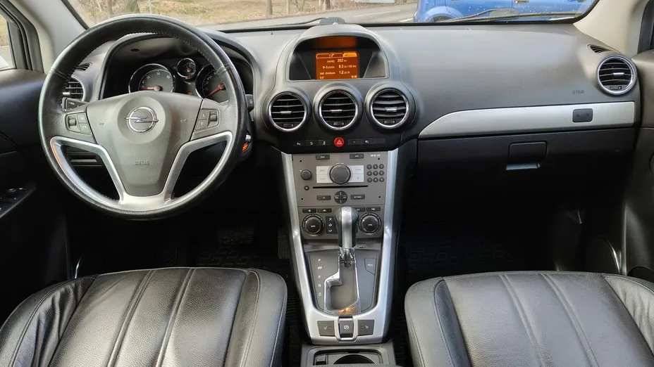 OPEL Antara -