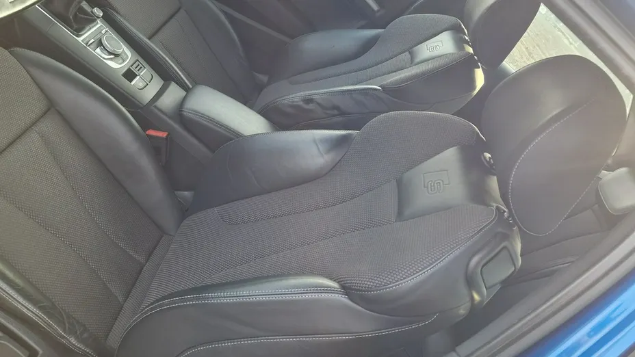 AUDI A3 -