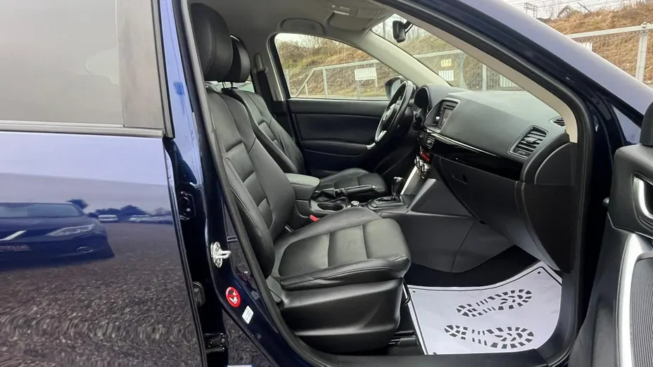 MAZDA CX-5 -