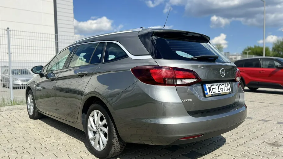 OPEL Astra -