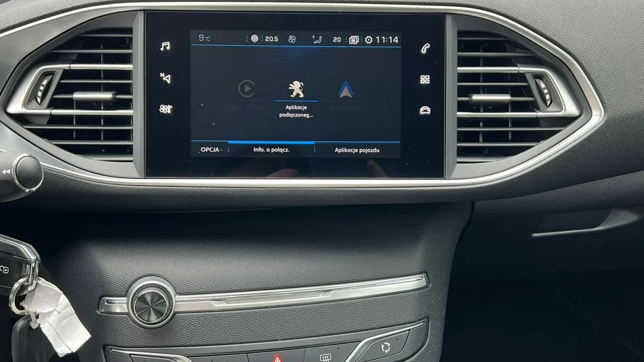 PEUGEOT 308 -