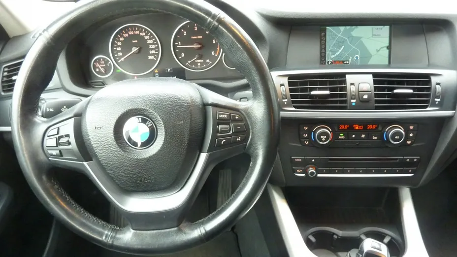 BMW X3 -