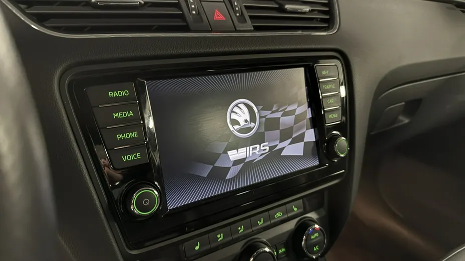 SKODA Octavia -