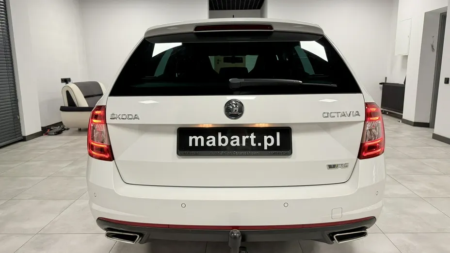 SKODA Octavia -