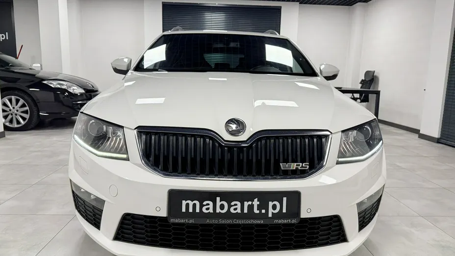 SKODA Octavia -