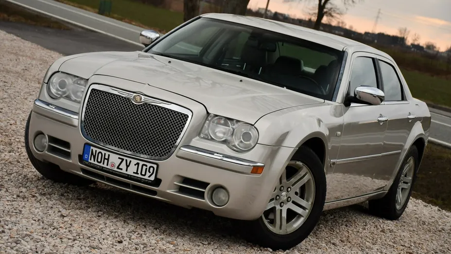 CHRYSLER 300 C -