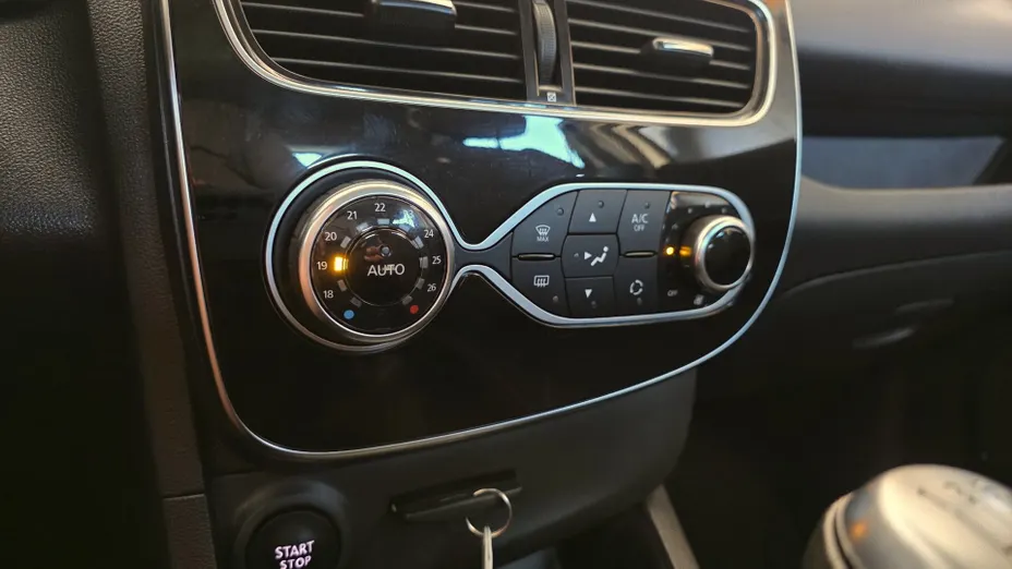 RENAULT Clio Clio 0.9 Energy TCe Limited EU6