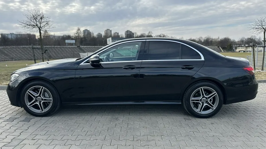 MERCEDES-BENZ E Klasa -