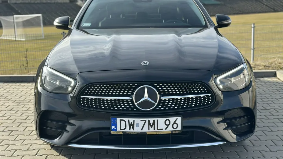 MERCEDES-BENZ E Klasa -