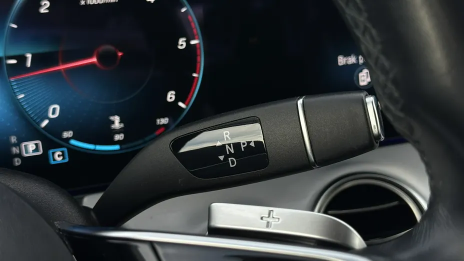 MERCEDES-BENZ E Klasa -