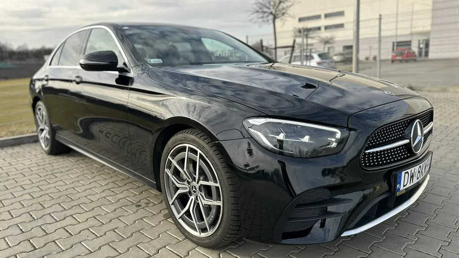 MERCEDES-BENZ E Klasa -