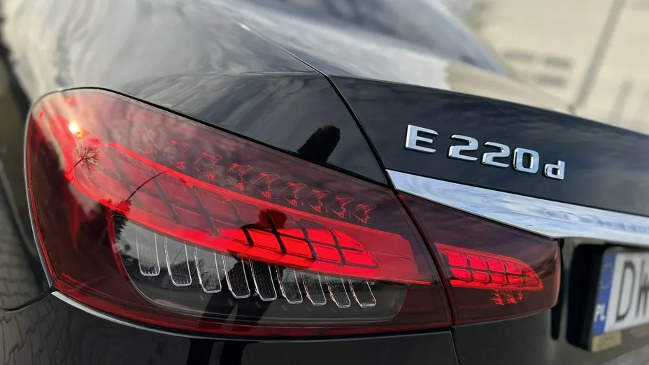 MERCEDES-BENZ E Klasa -