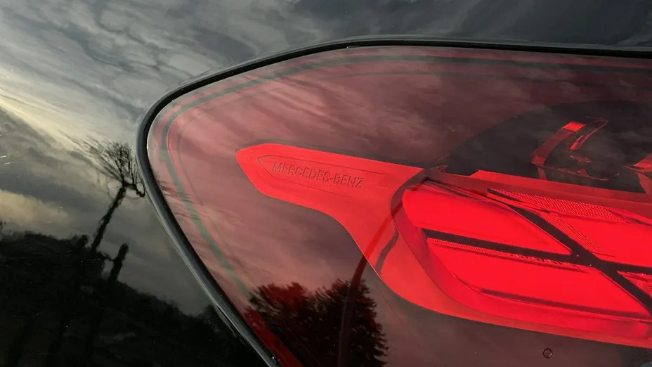 MERCEDES-BENZ E Klasa -