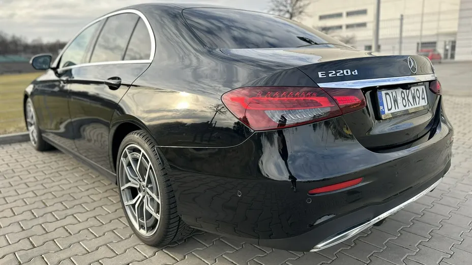 MERCEDES-BENZ E Klasa -