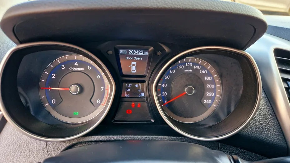 HYUNDAI i30 -