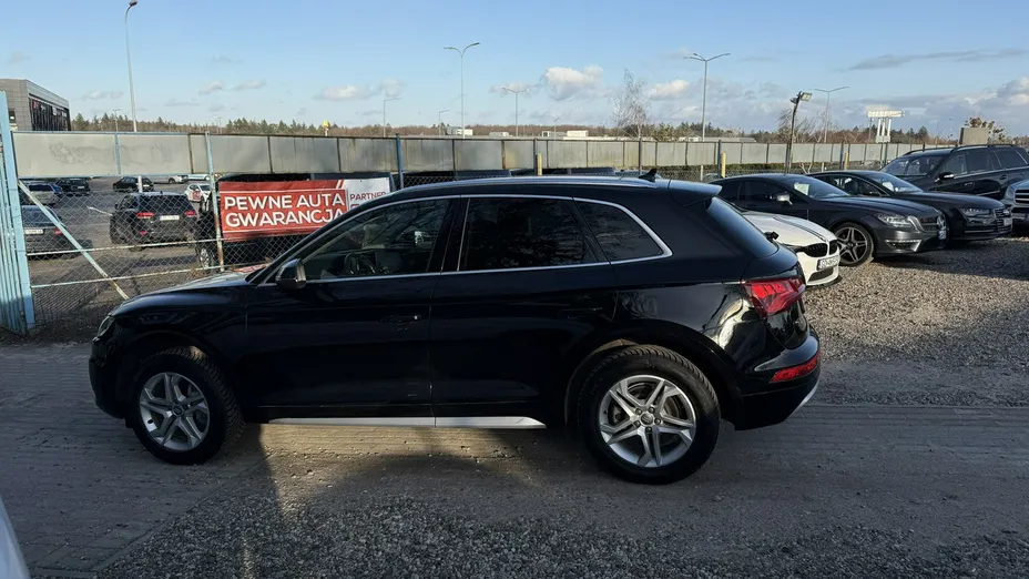 AUDI Q5 -