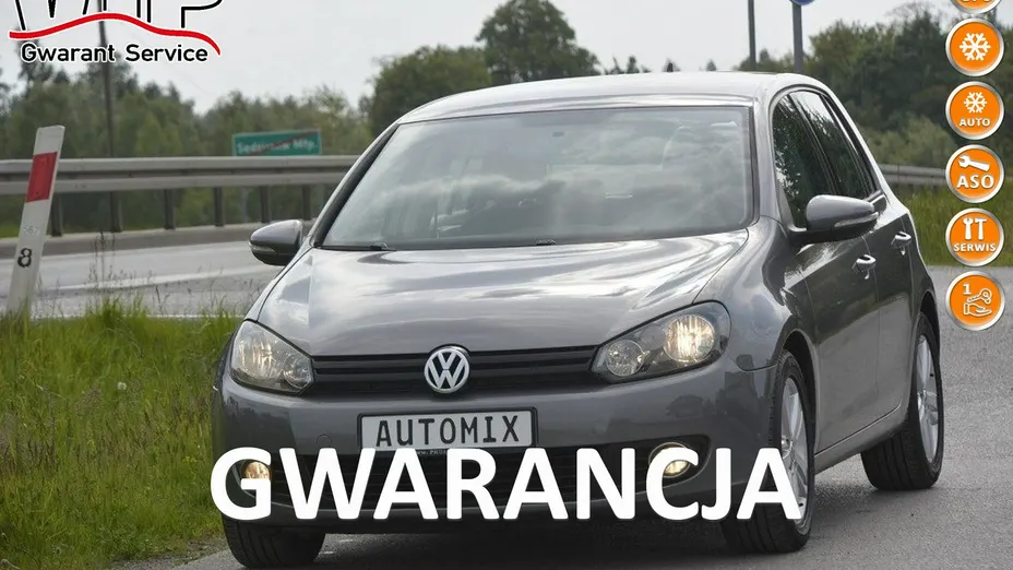 VOLKSWAGEN Golf -