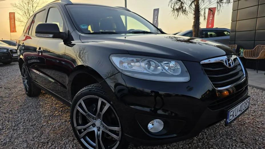 HYUNDAI Santa Fe -