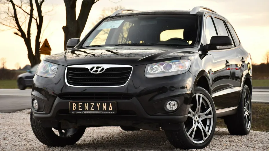 HYUNDAI Santa Fe -