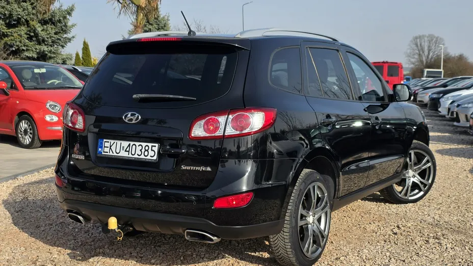 HYUNDAI Santa Fe -
