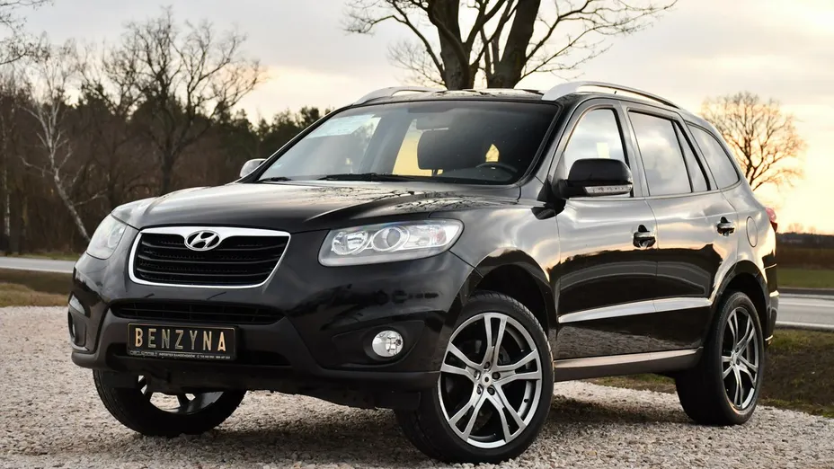 HYUNDAI Santa Fe -