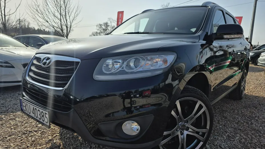 HYUNDAI Santa Fe -